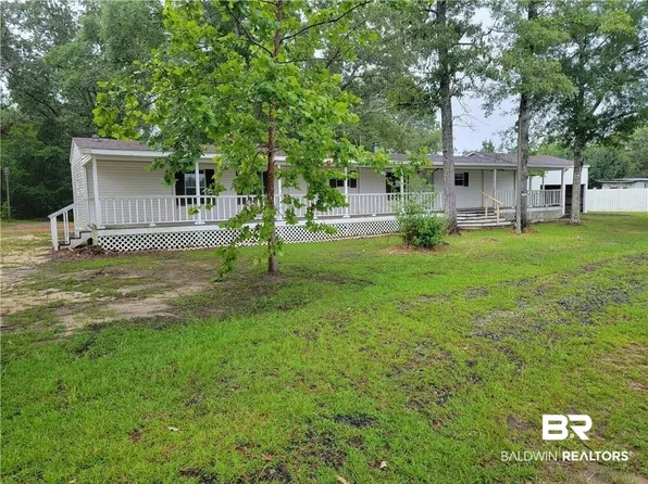 15296 Celeste Rd, Chunchula, AL 36521