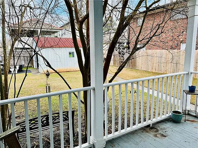 851 Pontalba St — Photo 20