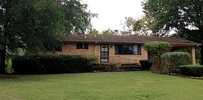 1st image of 214 Bristol Ln