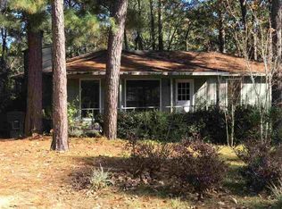 197 Honeysuckle Dr, Daphne, AL 36526