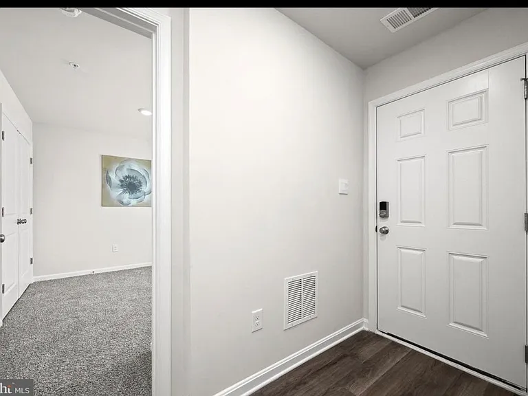 1944 Fauna Dr — Photo 29