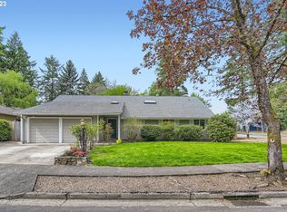 5635 SW Glenbrook Rd, Beaverton, OR 97007
