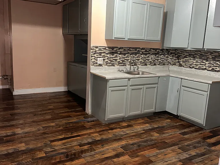 1768 S Trezevant St — Photo 24