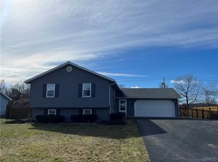 7981 Winfield Cir, Rome, NY 13440