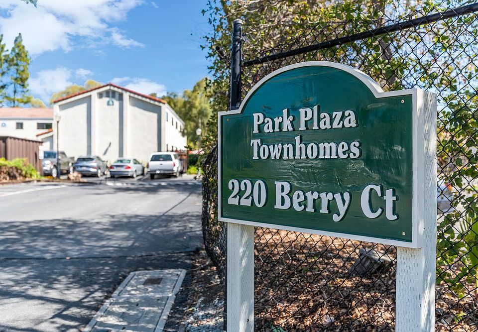 220 Berry Ct Apt 6 Morgan Hill Ca 95037 Zillow
