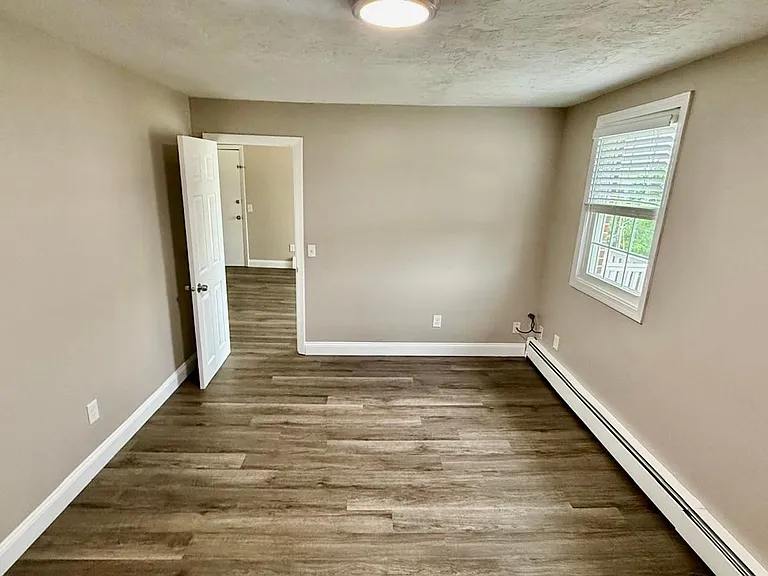 Henry Terrace Apartments LLC — Photo 10