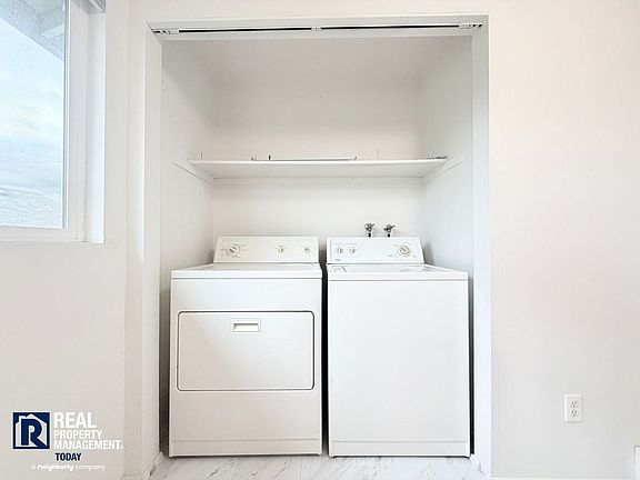 5th image of 450 Pearl St #460