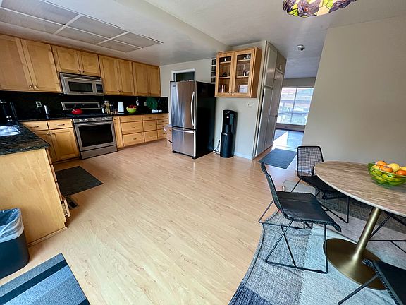 Kitchen- Dinning area