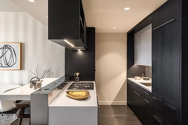 Rented by CPRE ELITE INC | media 36