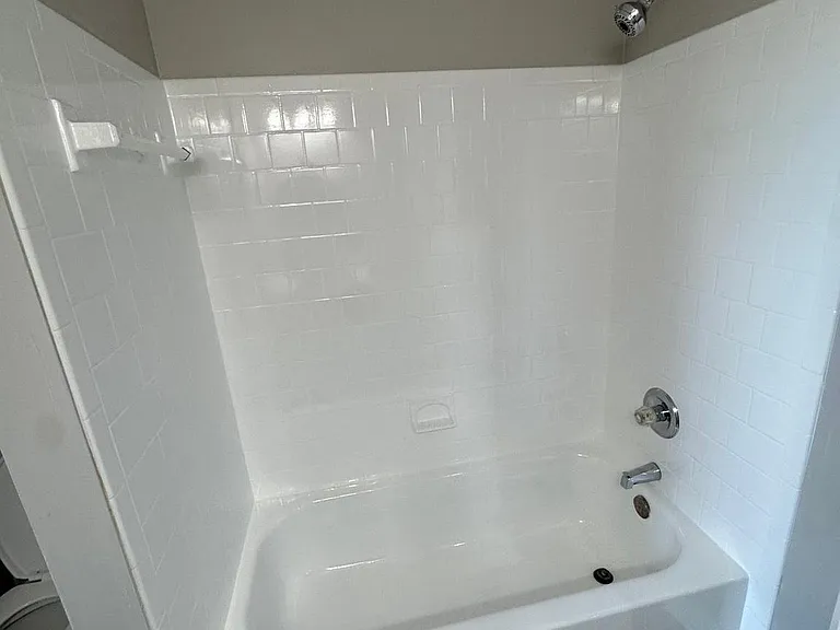 6900 Saint Ignatius Dr #304 — Photo 27