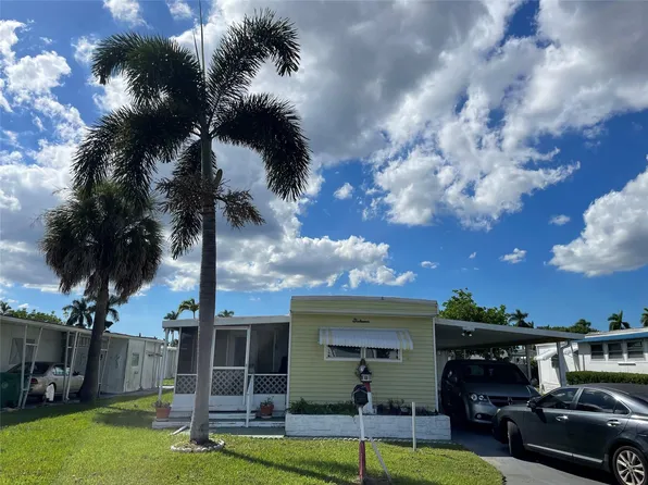 1831 SW 83rd Terrace, Davie, FL 33324