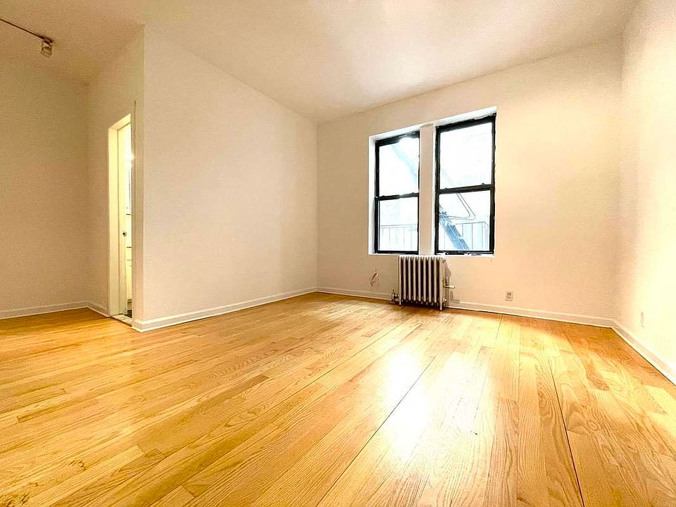 1st image of 159 Eastern Pkwy APT 3E