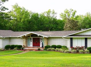 111 Red Cliff Cir, Enterprise, AL 36330