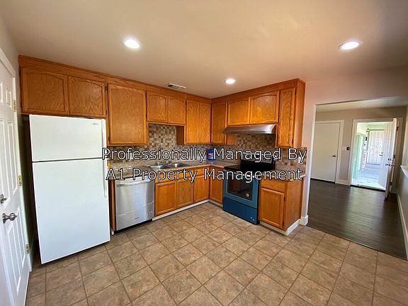 5th image of 7250 Canelo Hills Dr