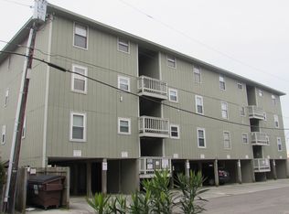 407 Carolina Beach Ave S APT 2C, Carolina Beach, NC 28428