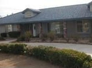 15400 Apple Valley Rd, Apple Valley, CA 92307