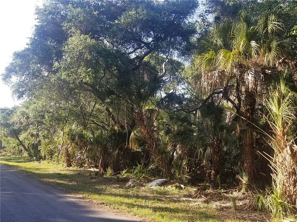 2nd image of 202 Santom Ln