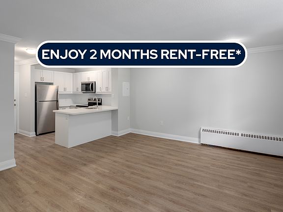 2nd image of 20 Elizabeth St N #1145829