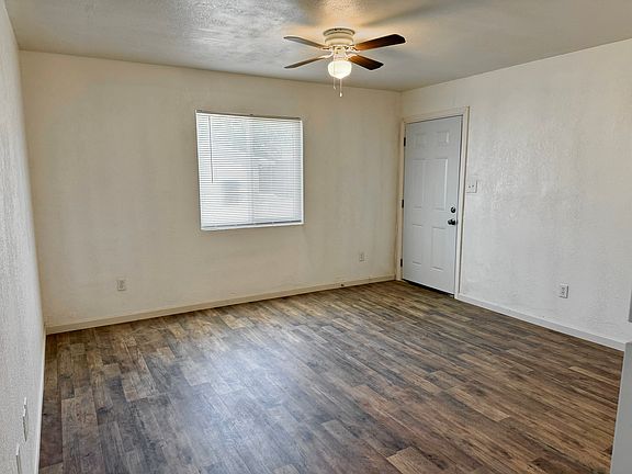 4th image of 1028 E Bender Blvd #T