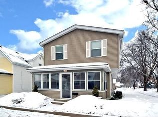 457 Maryland Ave E, Saint Paul, MN 55130