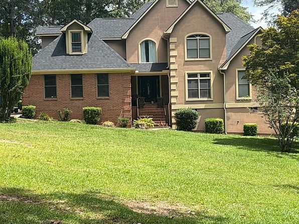 25 Amberwood Ln