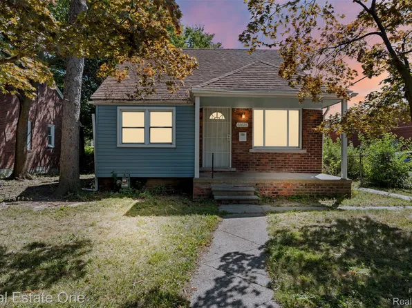 11828 Wayburn St, Detroit, MI 48224