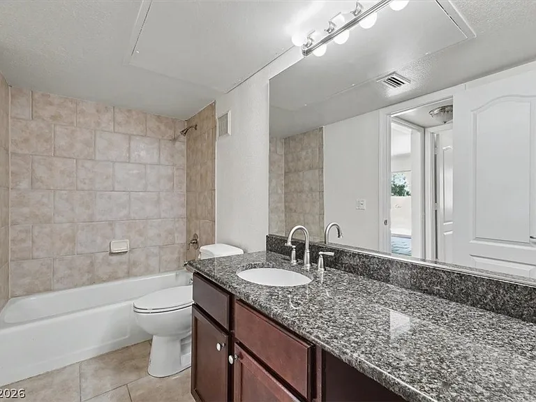 618 Oakmont Ave #2303 — Photo 15