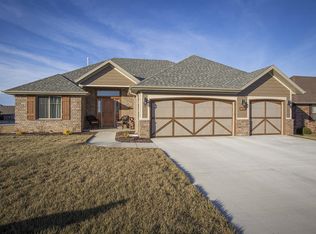 1677 E Furlough Dr, Republic, MO 65738