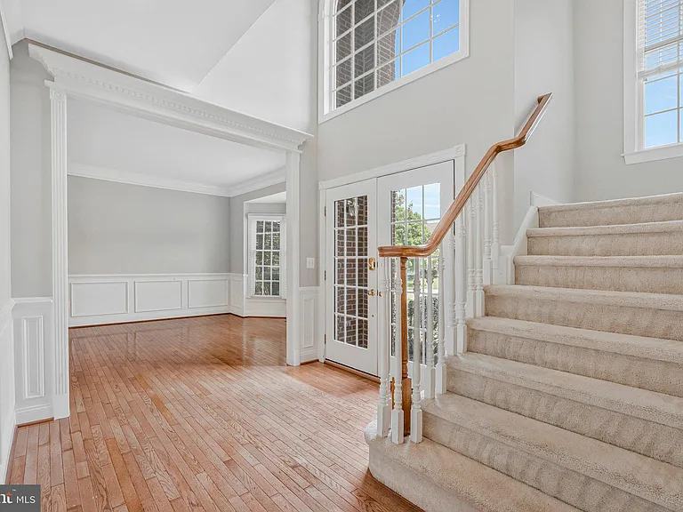 5834 Seven Pines Ct — Photo 4