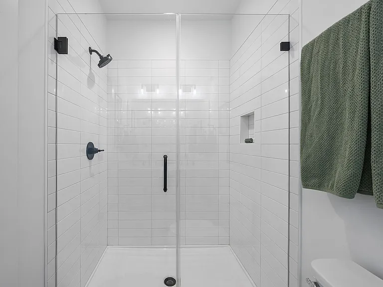 712 Rumbling Leaf Ln — Photo 29