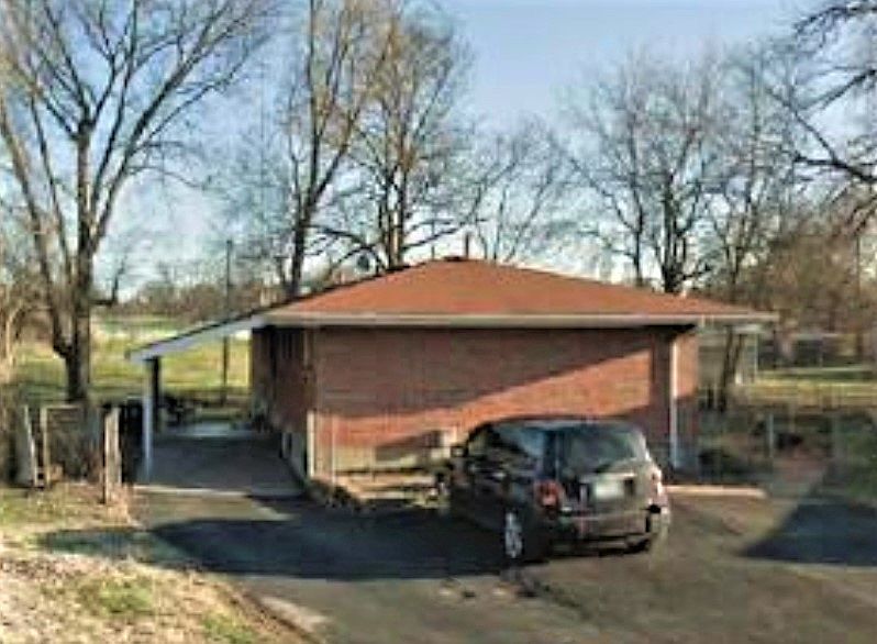 1st image of 11208 Liana Ln