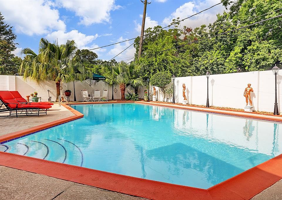 1st image of 2206 Locklaine Dr