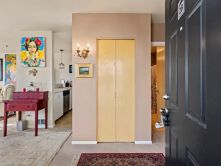 335 NW Uptown Ter #2B — Photo 20