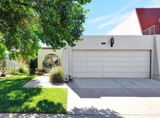 26 E Via Roma Dr, Wichita, KS 67230