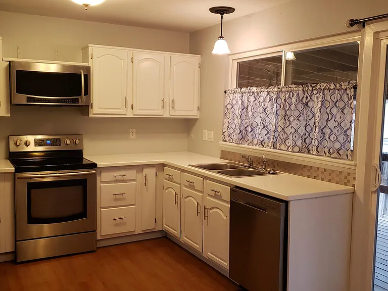 18959 E Loyola Cir — Photo 6