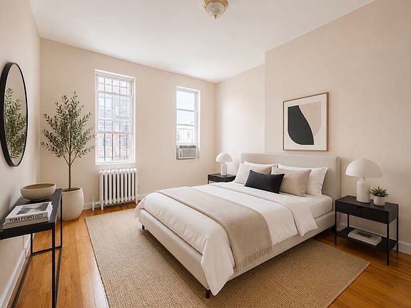 4th image of 1820 Grove St #3B