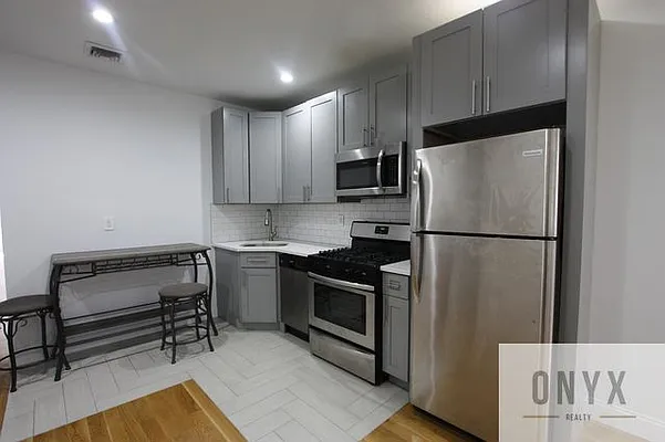 Rented by Onyx | media 1