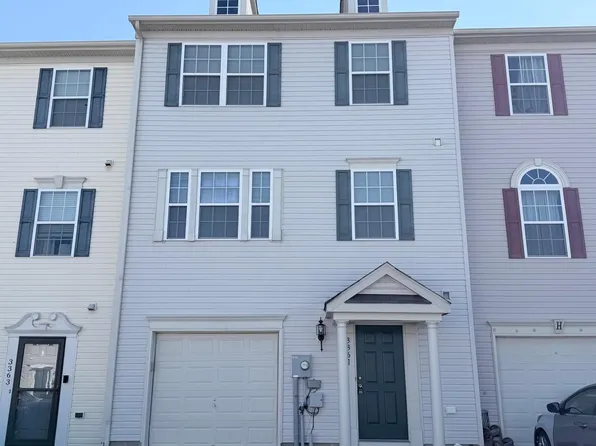 3361 Landmark Ct, Chambersburg, PA 17201