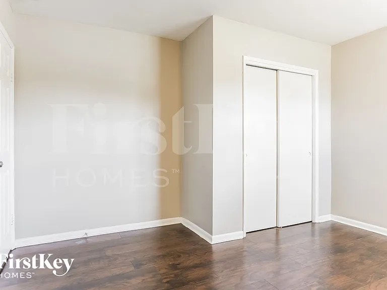 1565 NW 6th Ave — Photo 15