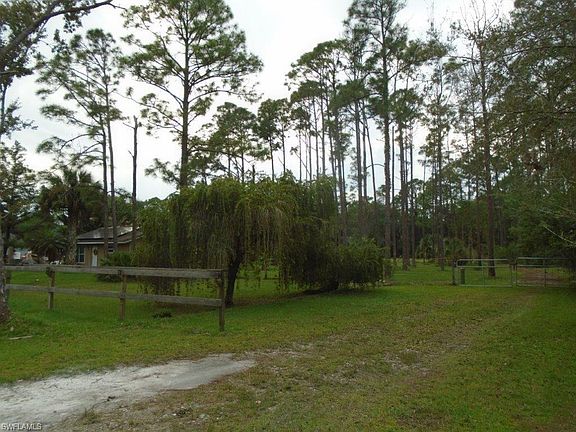 4th image of 19151 Ethel Dr