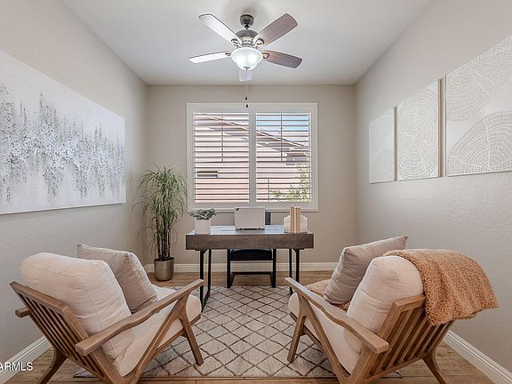 4th image of 20641 W COLLEGE Drive