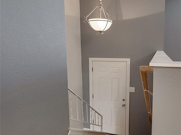 3rd image of 1805 S Nucla St