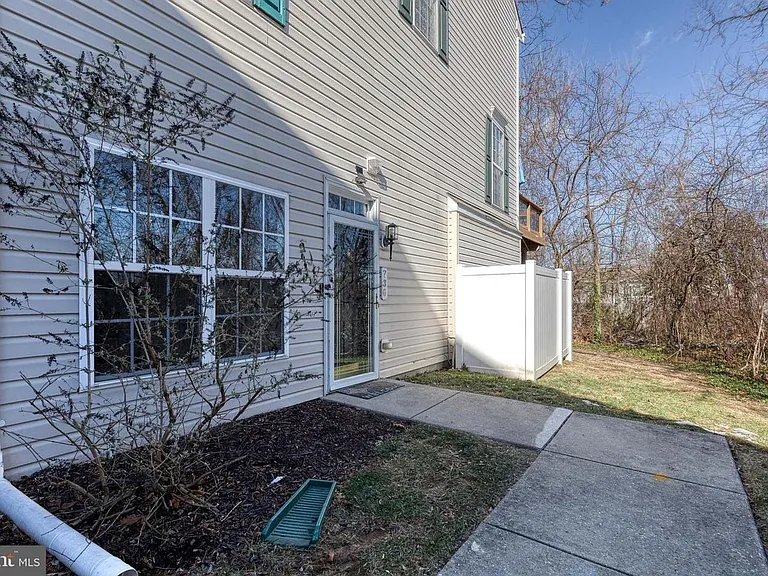 736 Heather Stone Loop — Photo 2