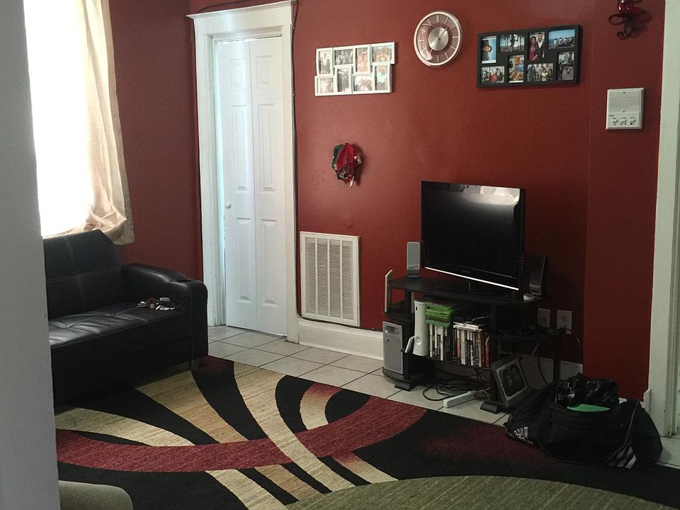 1st image of 2249 S California Ave #1M
