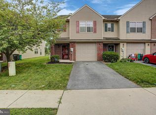 209 Meriweather Dr, Chambersburg, PA 17201