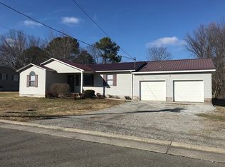 134 Cooper Rd, Cookeville, TN 38506