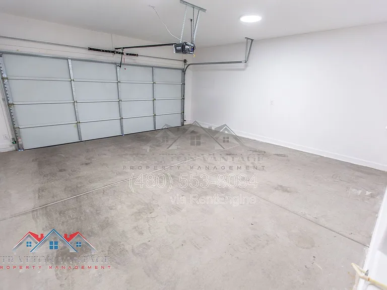 1673 N Wrigley Dr — Photo 21