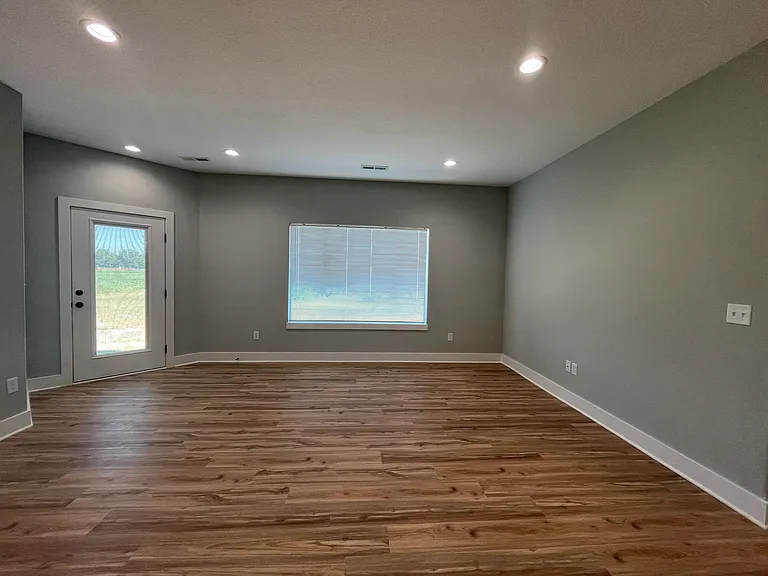 6812 W Kollmeyer St — Photo 27