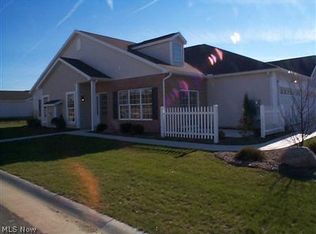 4349 Greenway Trl NW #41, Massillon, OH