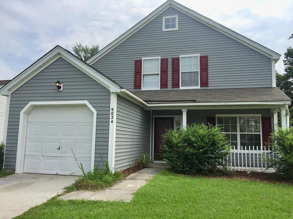 1st image of 9024 Greenbriar Dr